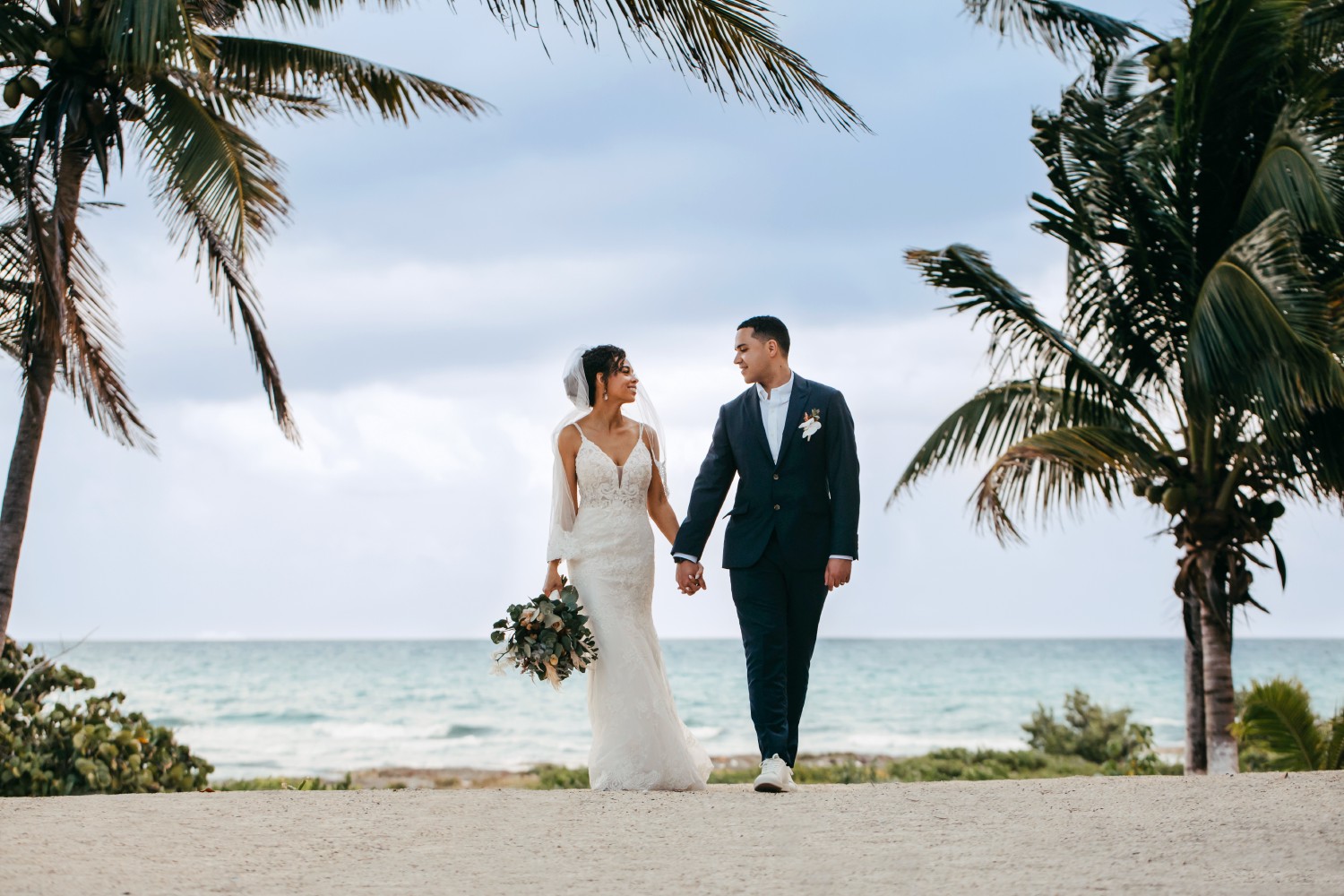 Wedding photos at Blue Venado.