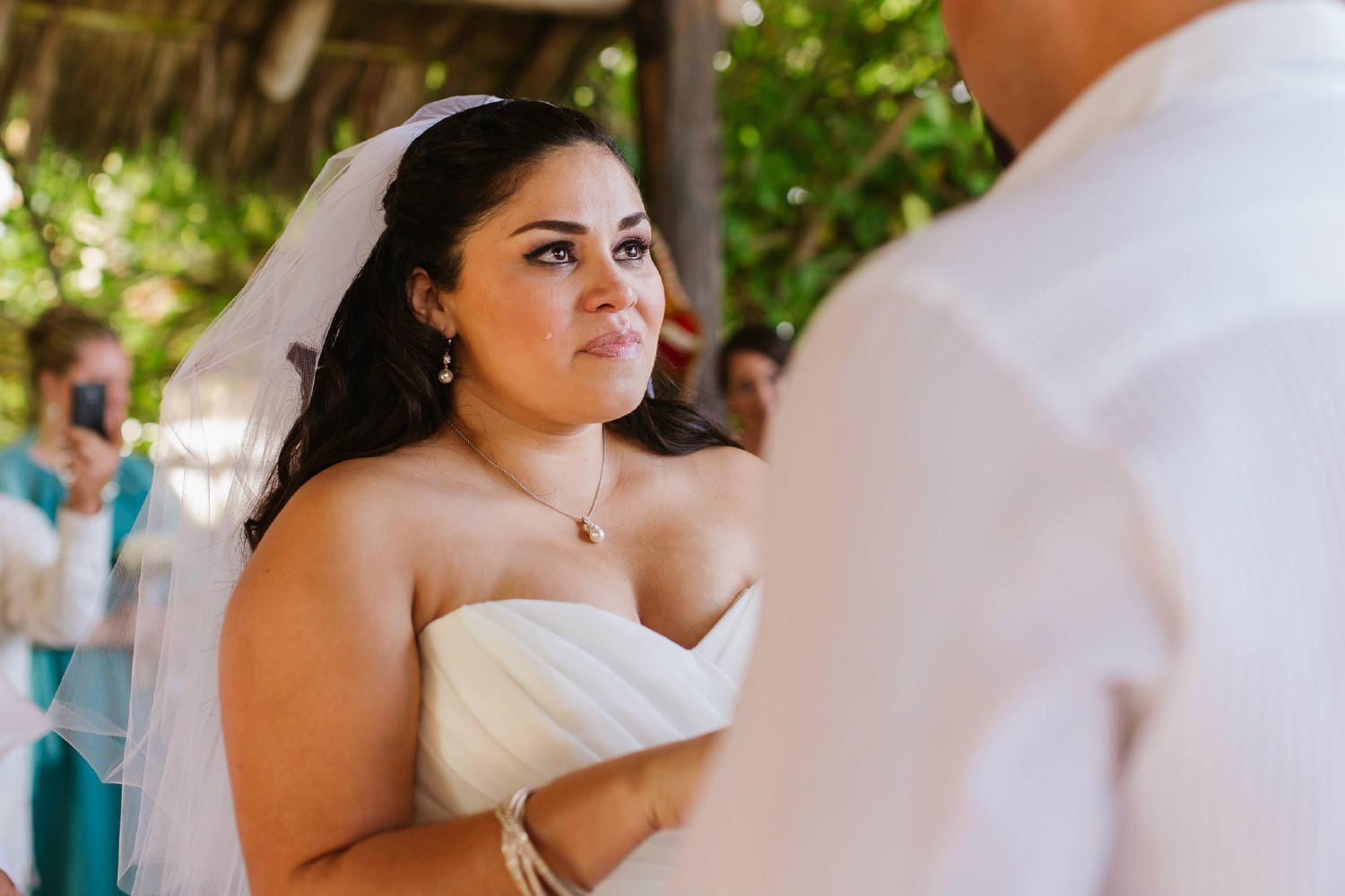 Bride and groom at Cancun.