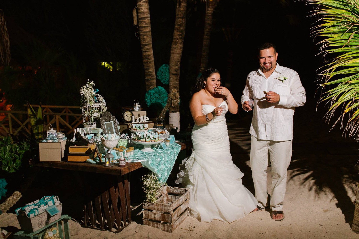 Wedding photos at Cancun.