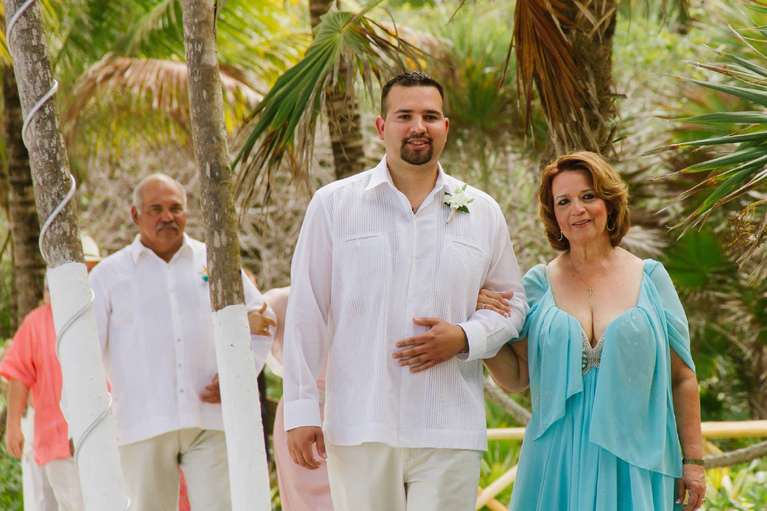 Wedding photos at Cancun.