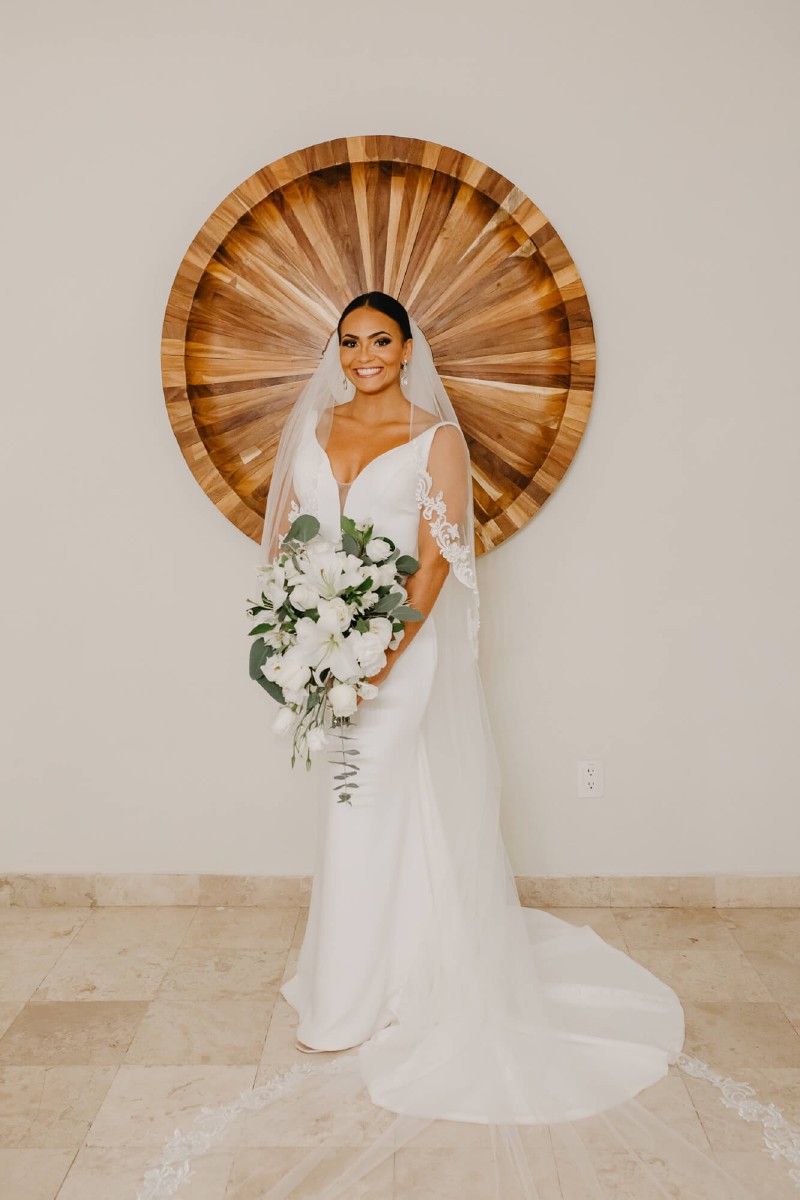 Bride getting ready at Dreams Jade.