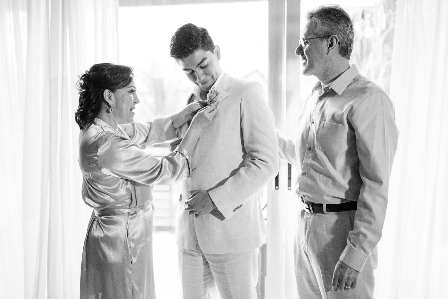 Bridal portrait at Azul Fives.