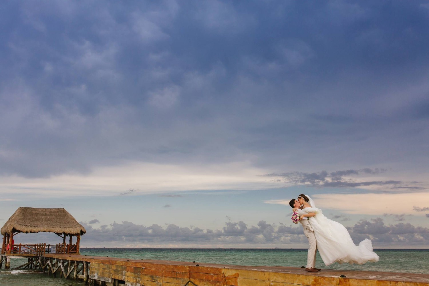 Bride getting ready at Azul Fives.