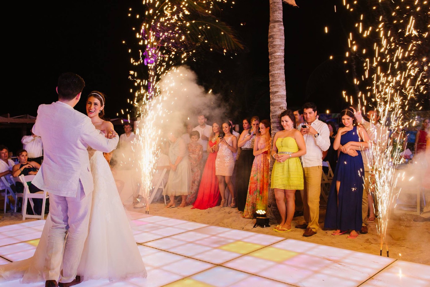 Bridal portrait at Azul Fives.