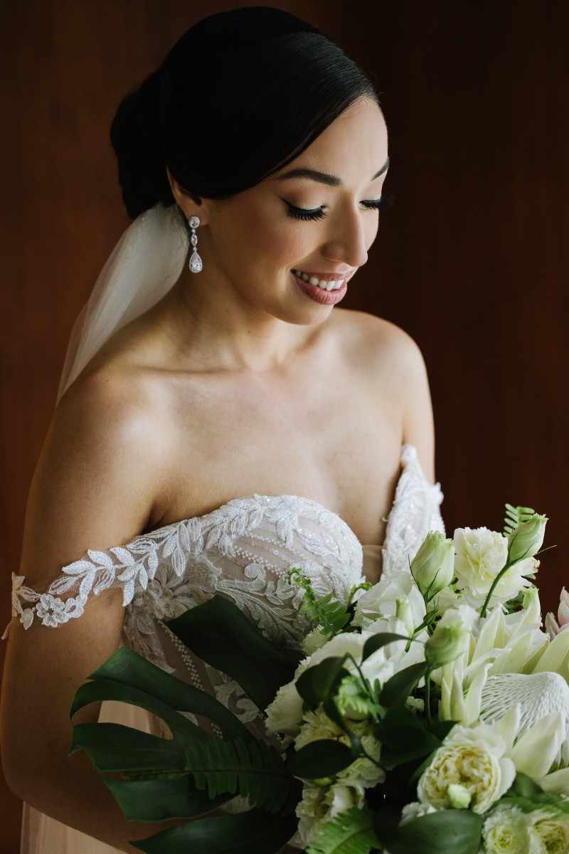 Newlywed couple at Grand Palladium Newlywed couple at Grand Palladium.