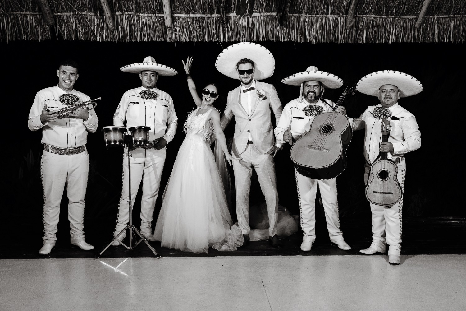 Wedding photos at Jardin Del Mar.