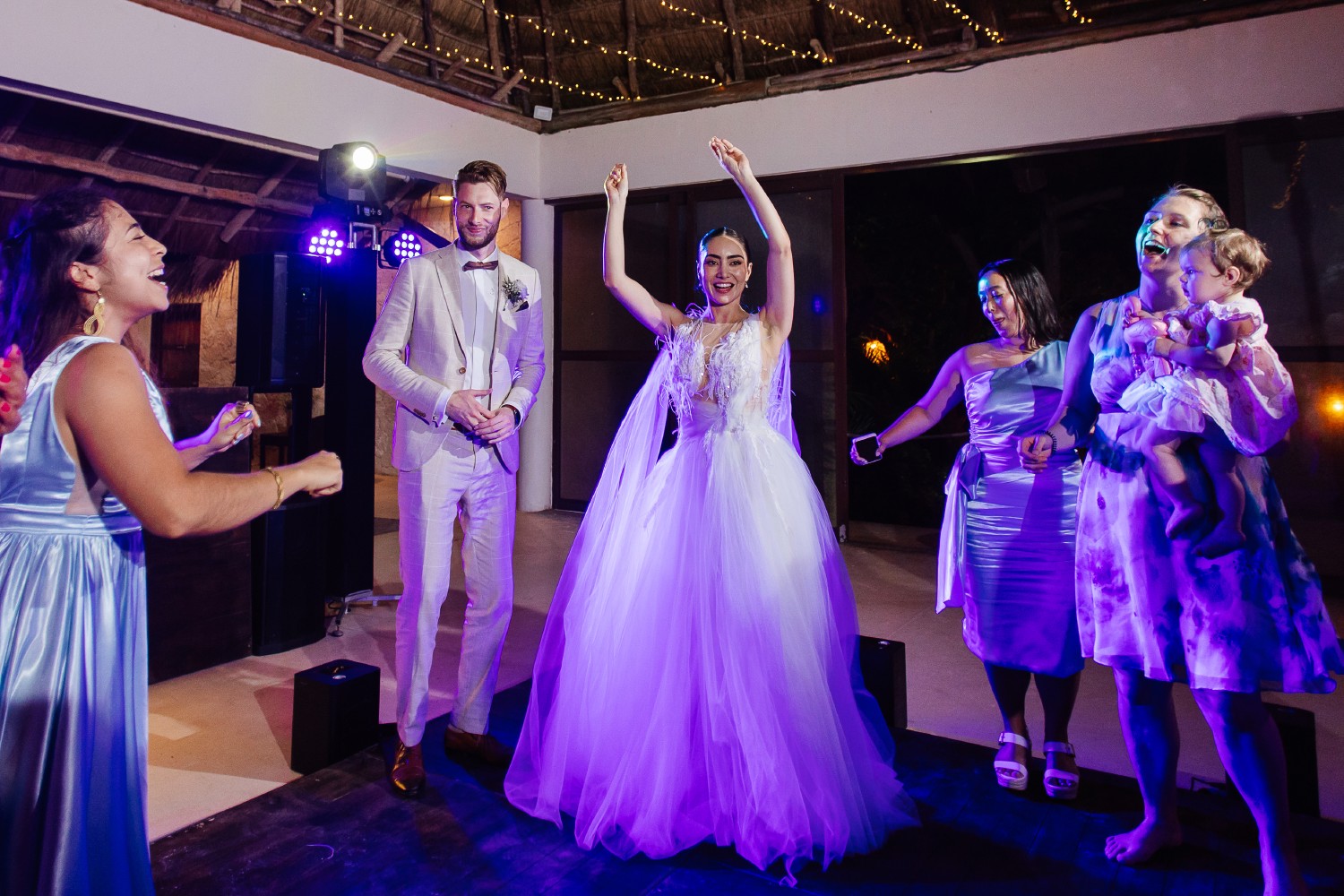 Wedding photos at Jardin Del Mar.