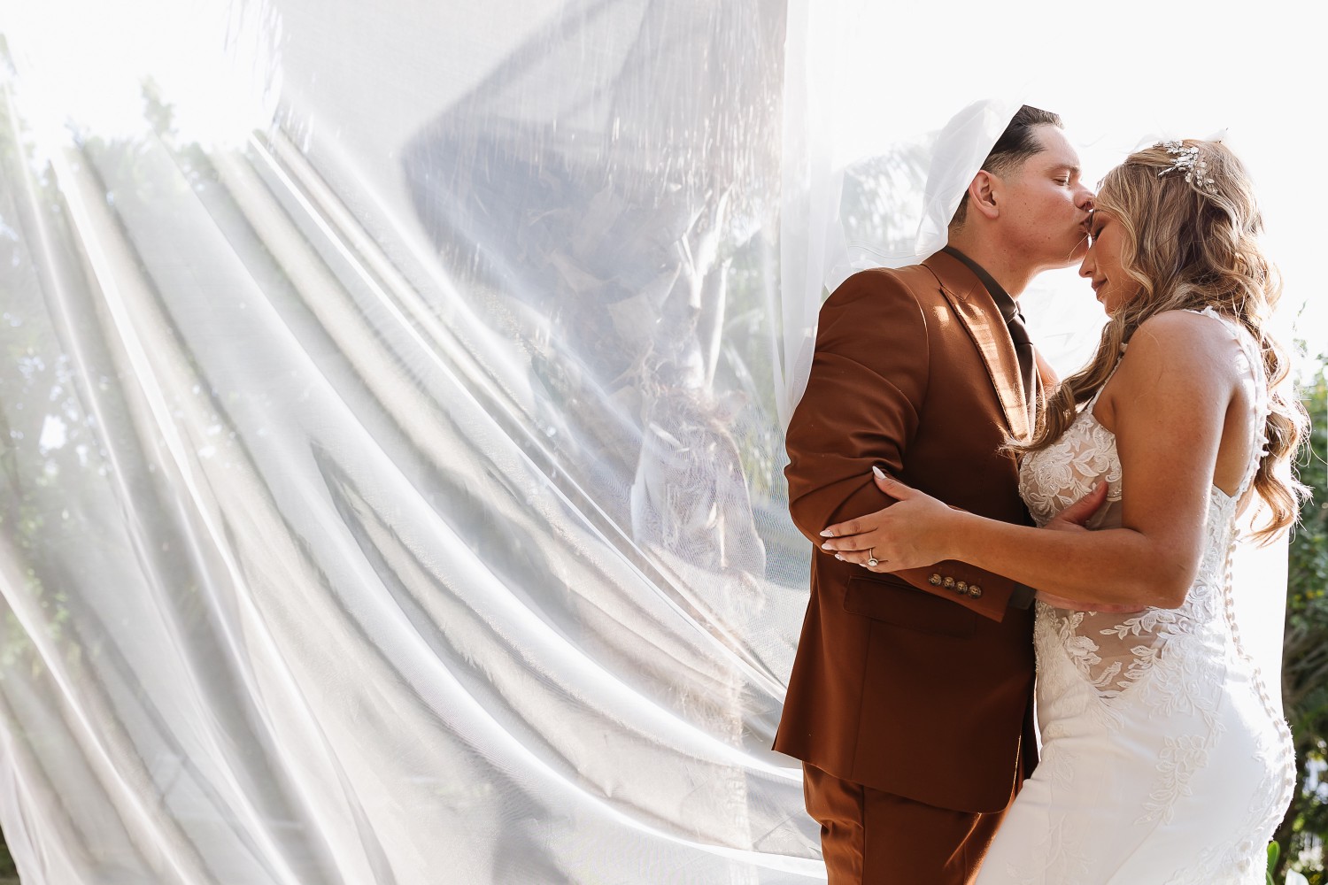 Wedding photos at Jardin Del Mar Wedding photos at Jardin Del Mar.