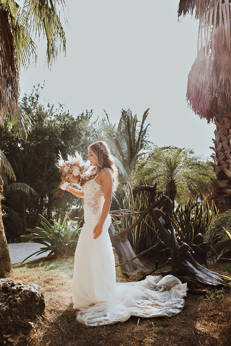Bride portrait at Jardin Del Mar Bride portrait at Jardin Del Mar.