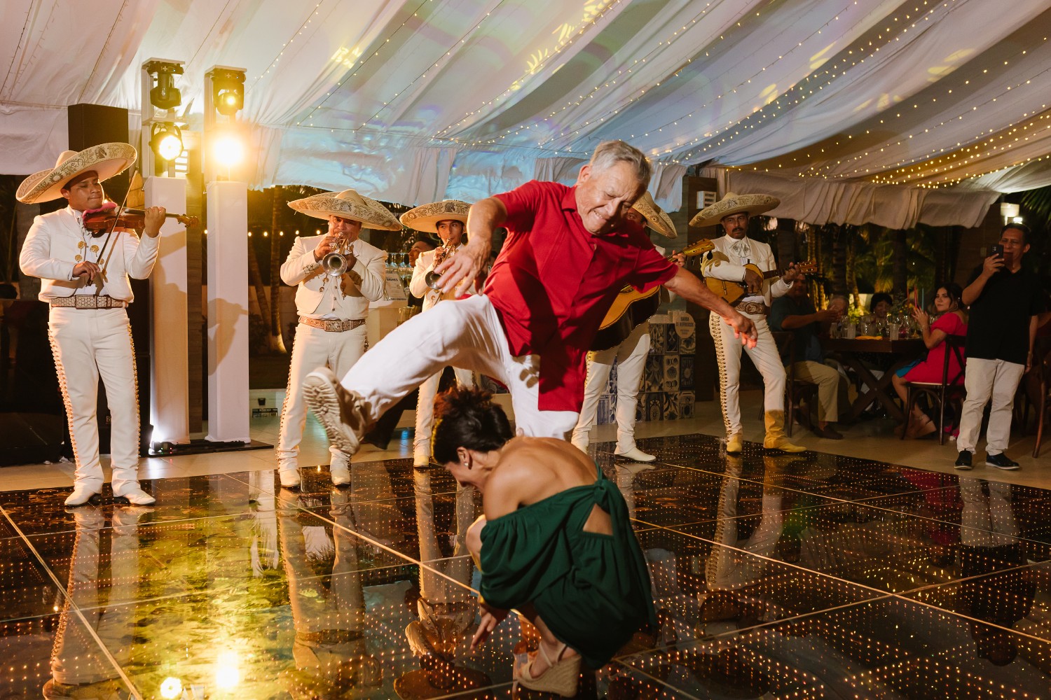 Wedding photos at Ocean Weddings Cancun.