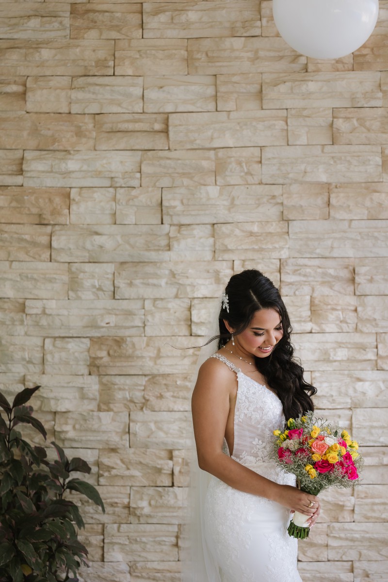 Newlywed couple at Ocean Weddings Cancun.