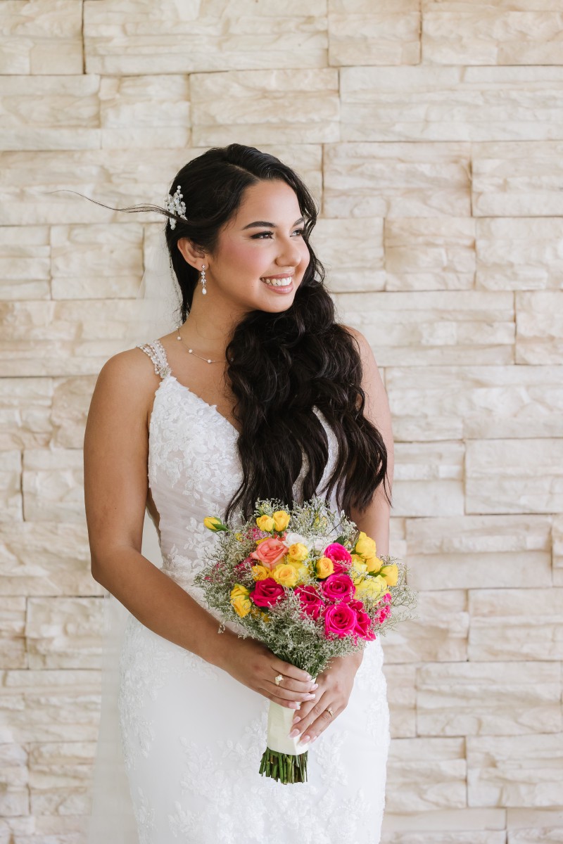 Bride portrait at Ocean Weddings Cancun.