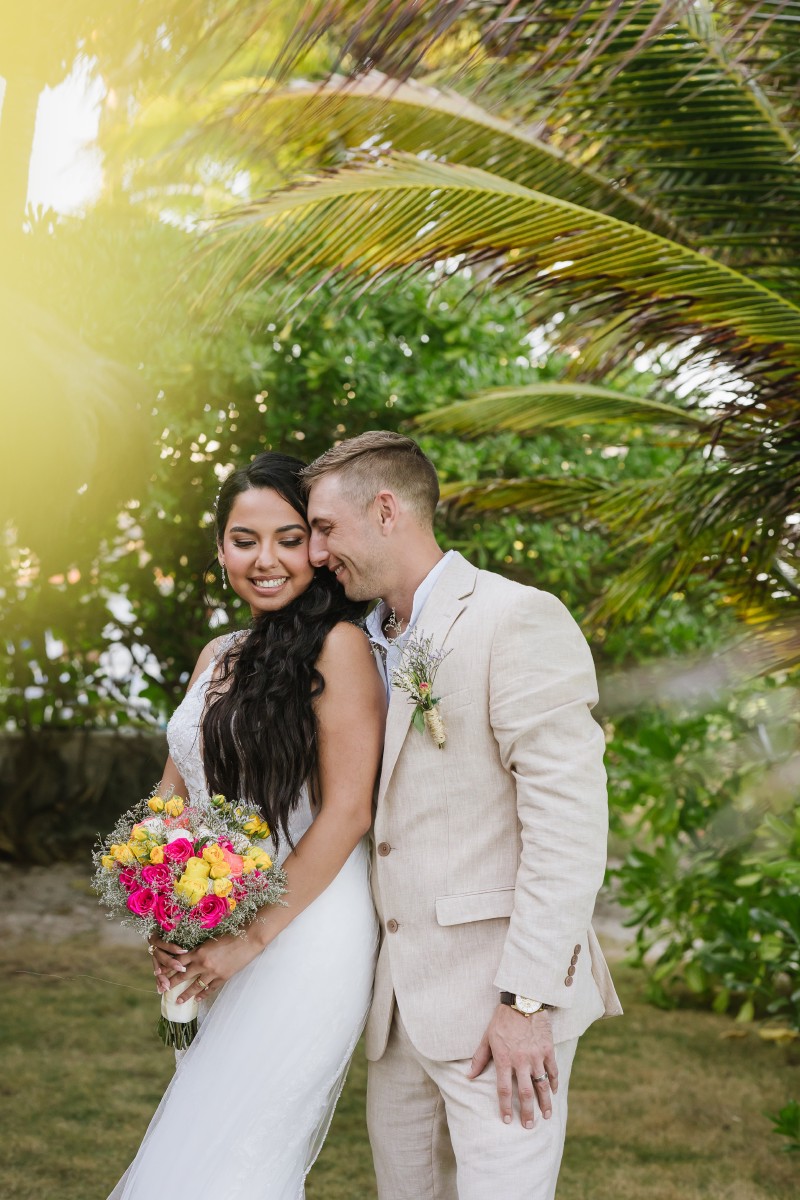 Newlywed couple at Ocean Weddings Cancun.