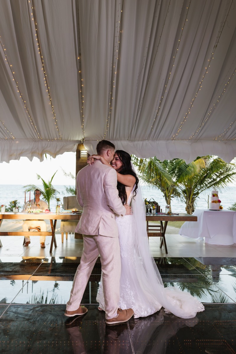 Bride and Groom at Ocean Weddings Cancun.