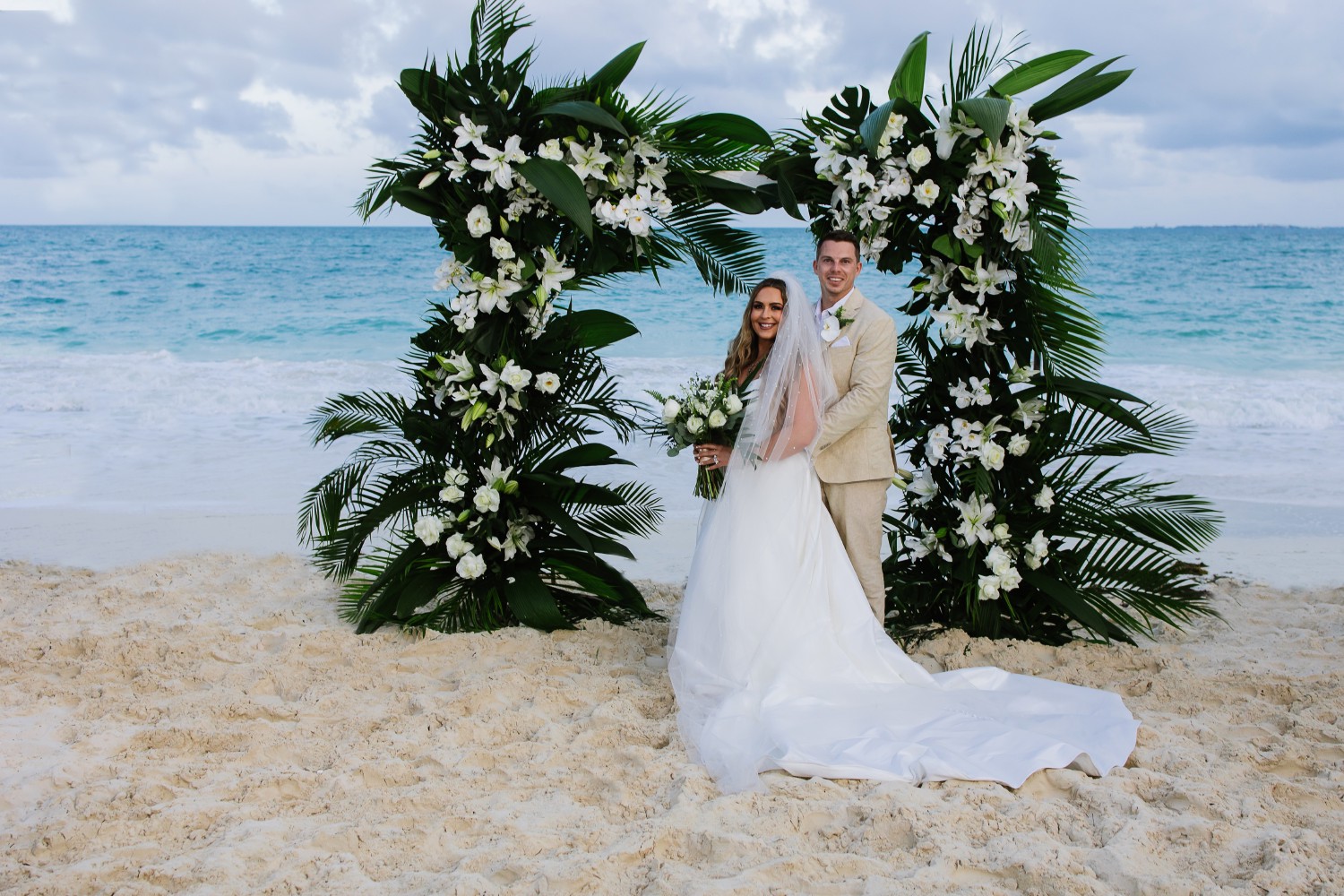 Bridal portrait at Punta Blanca.