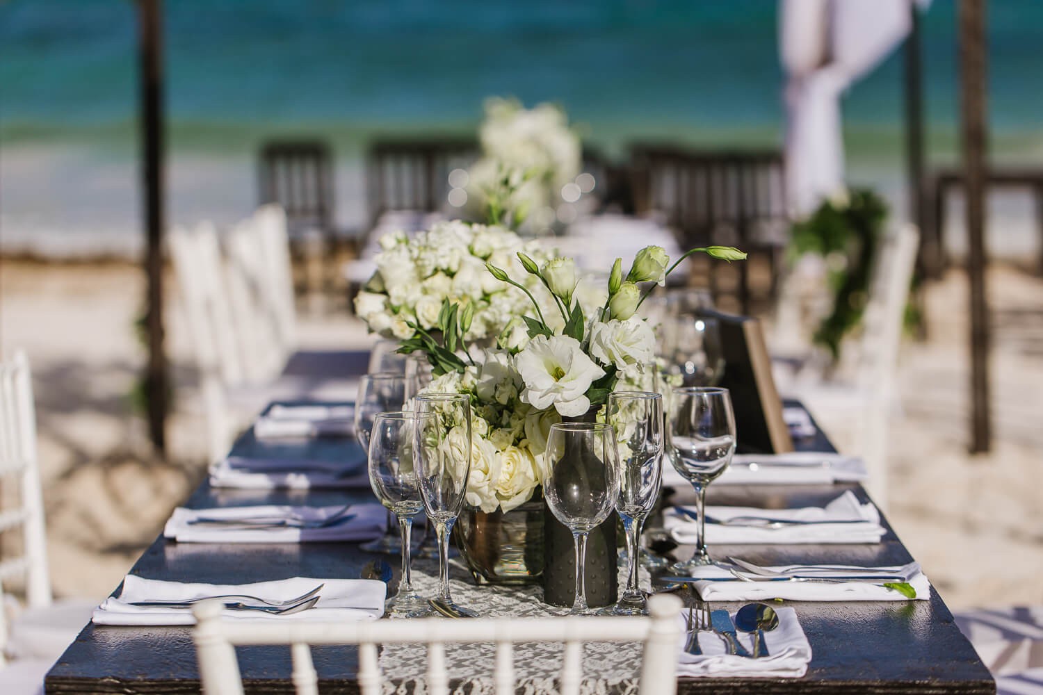 Wedding photos at SMK Club De Playa.