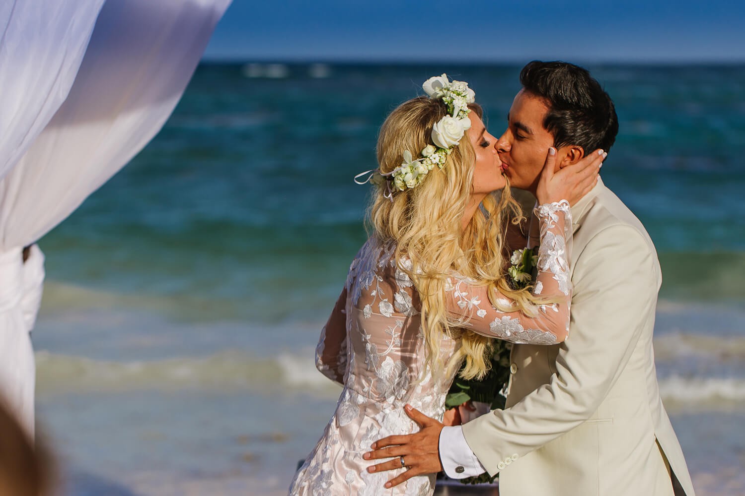 Destination wedding at SMK Club De Playa.