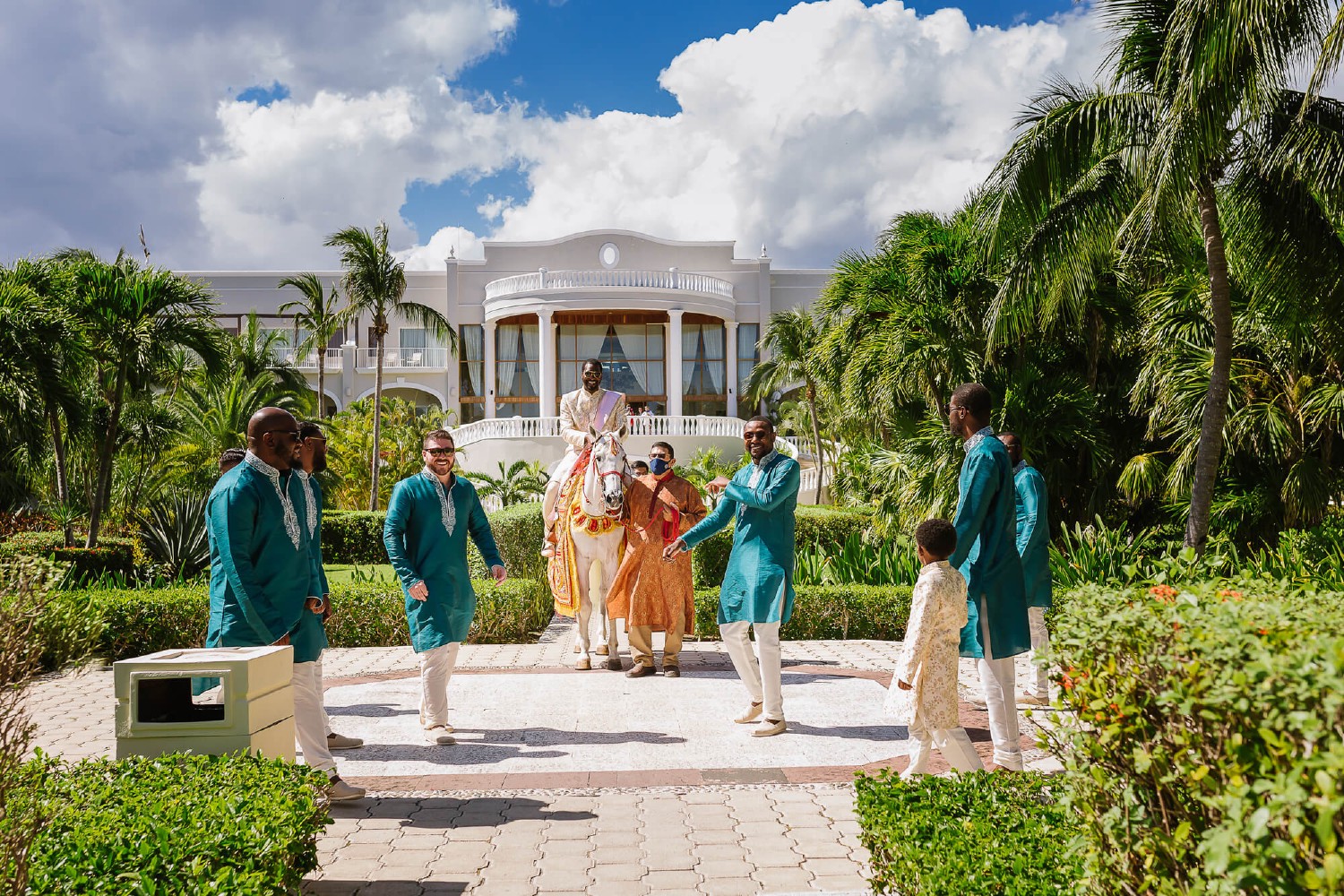 Wedding photos at Dreams Tulum.