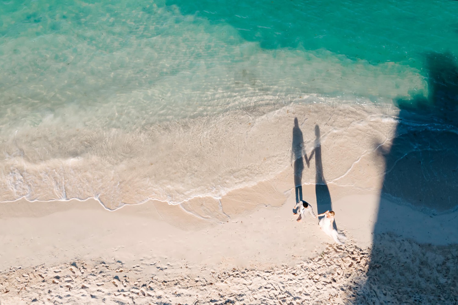 Bride getting ready at Villa Isla Blanca.