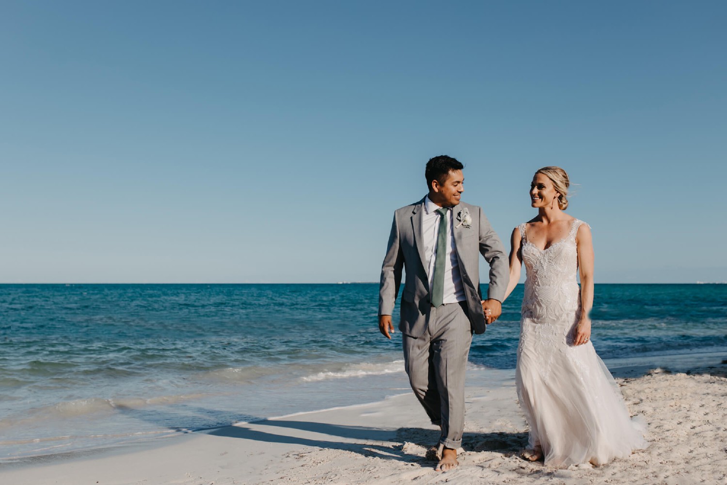 Wedding ceremony at Villa Isla Blanca.