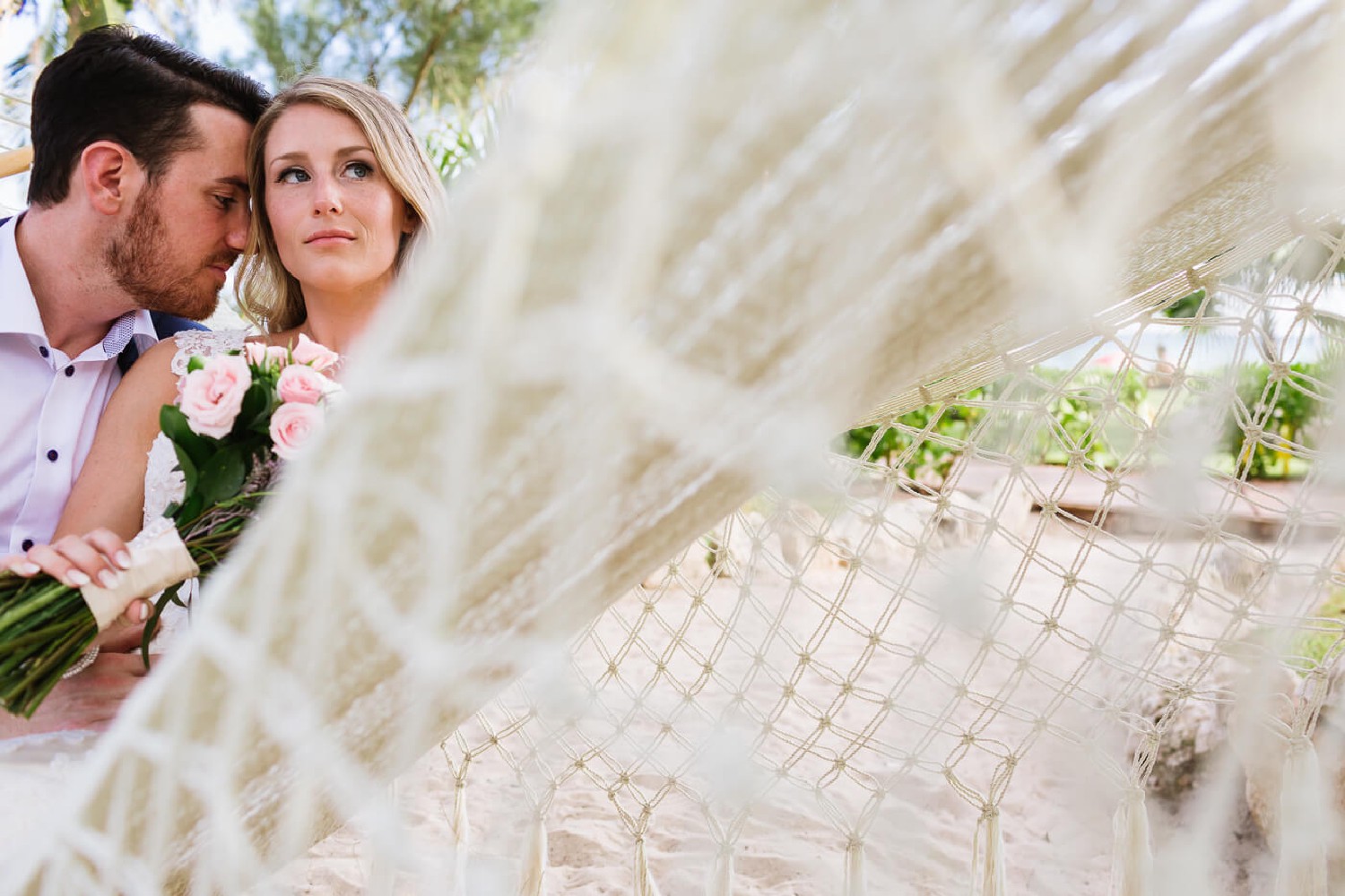 Bride and groom at %!s(<nil>).