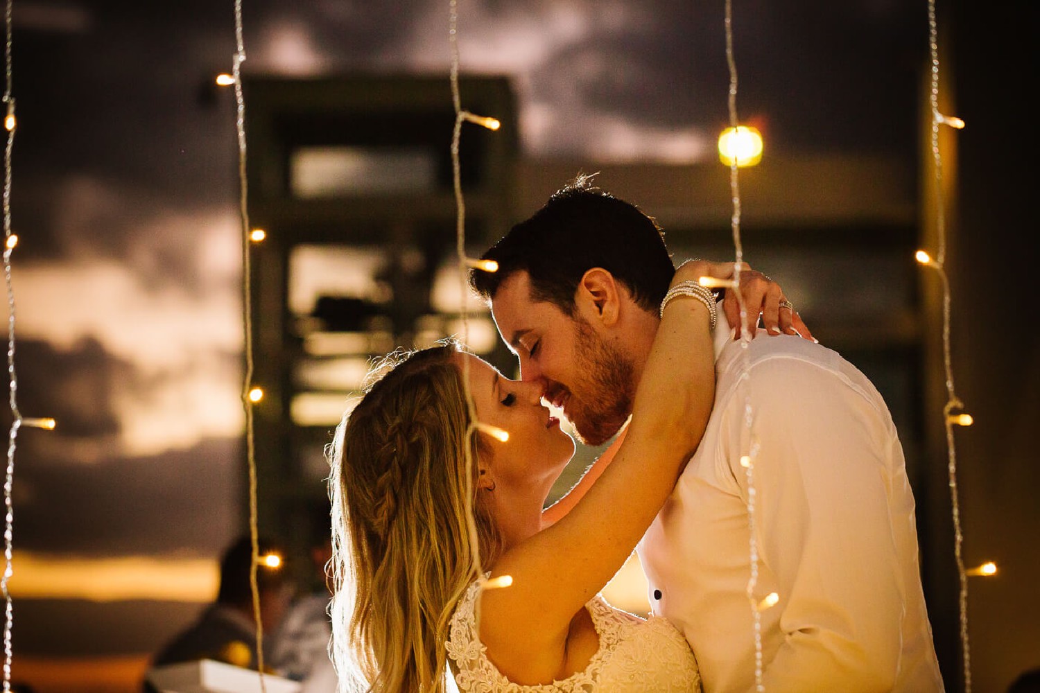 Bride and groom at %!s(<nil>).